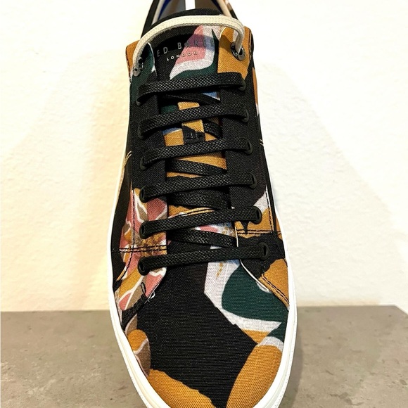 Ted Baker London Ephron Floral Low Top Sneaker Shoes Mens Size 9 New with box - Picture 2 of 7